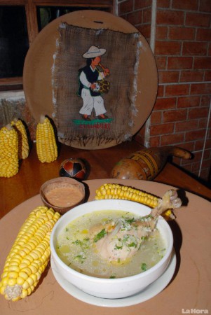 CALDO DE GALLINA 